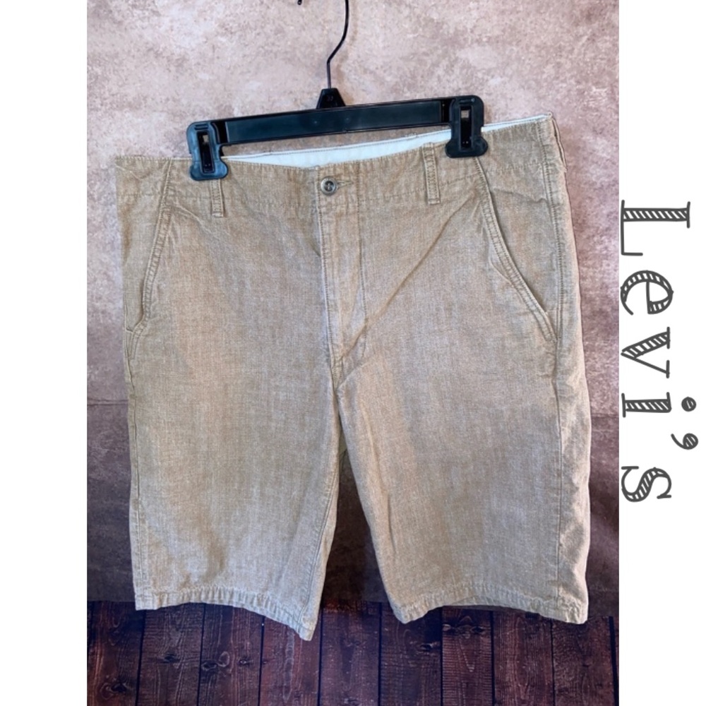 Levi’s Tan Denim/Tweed Flat Front Men’s Shorts-34” waist-EUC!!